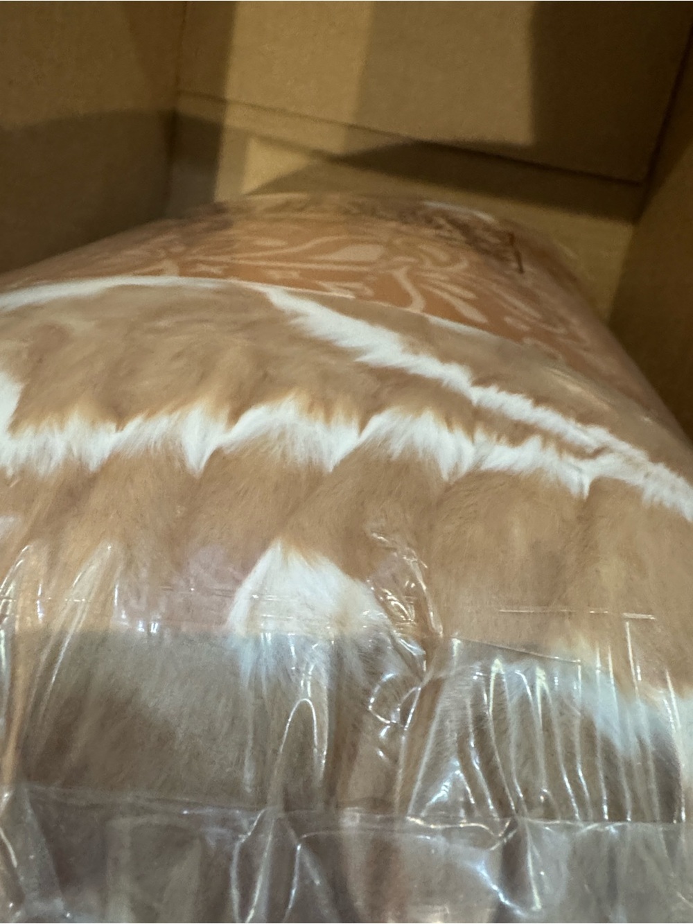 Lola Blankets/Copper Bandana/Faux Fur Throw/Blanket/NWT! NIB! SEALED! NEW LAUNCH - Picture 10 of 16